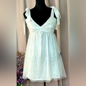 Lulus White Swiss Polka Dot Shoulder Tie Mini Dress (M(‼️NWT‼️
